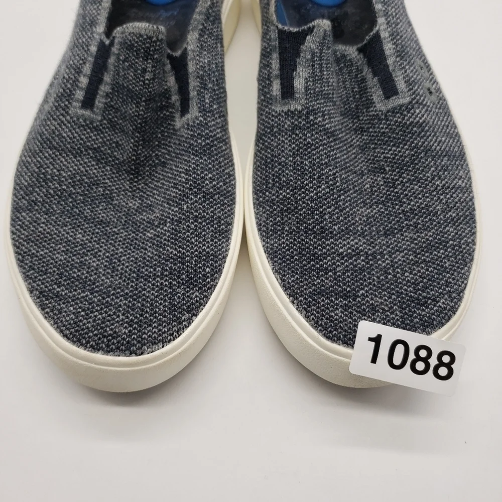 Blueview unisex slip on sneakers black grey Men US 9.5 Women US 11 Pacific style